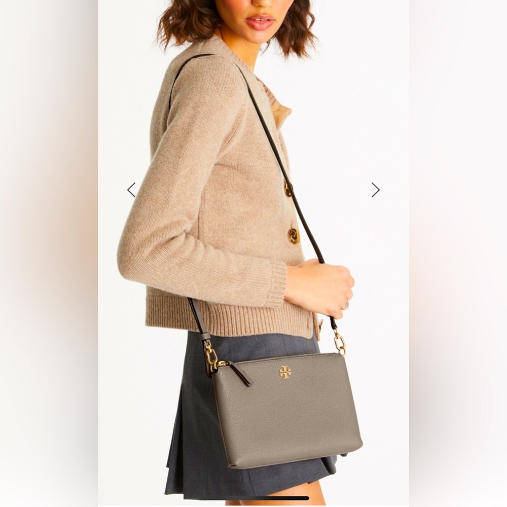 Tory Burch MERCER PEBBLED ZIP CROSSBODY Bag Gray Heron